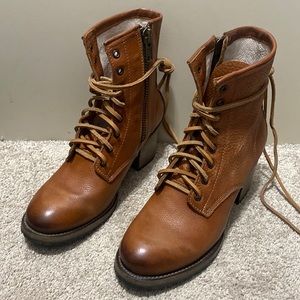 Freebird cavalier size 10 brown